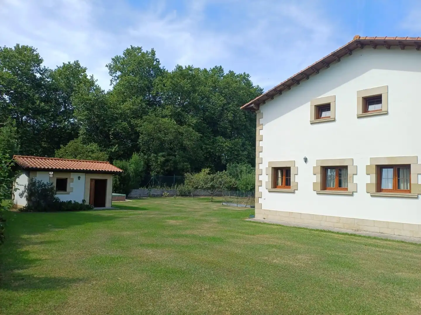 Vista exterior de Casa o chalet en venta en Puente Viesgo con Calefacción, Jardín privado y Terraza