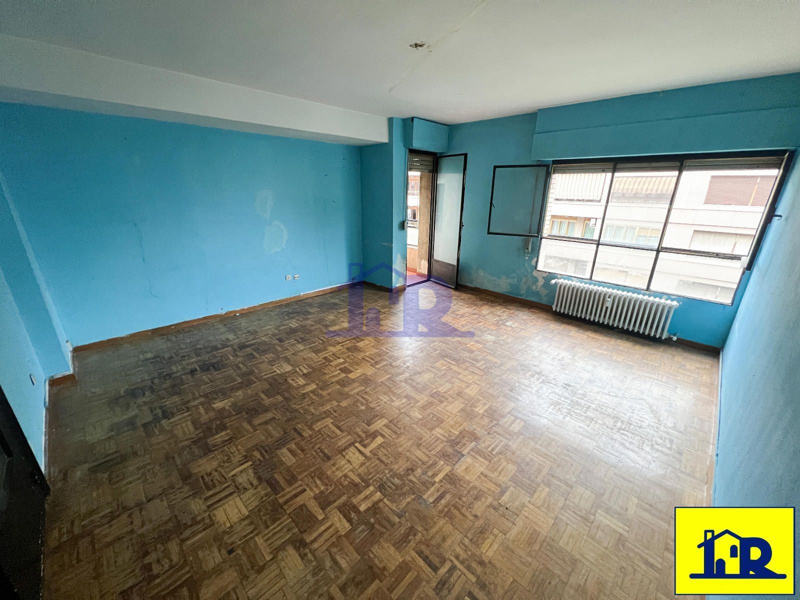 Sala de estar de Piso en venta en Cuenca Capital con Calefacción, Terraza y Balcón