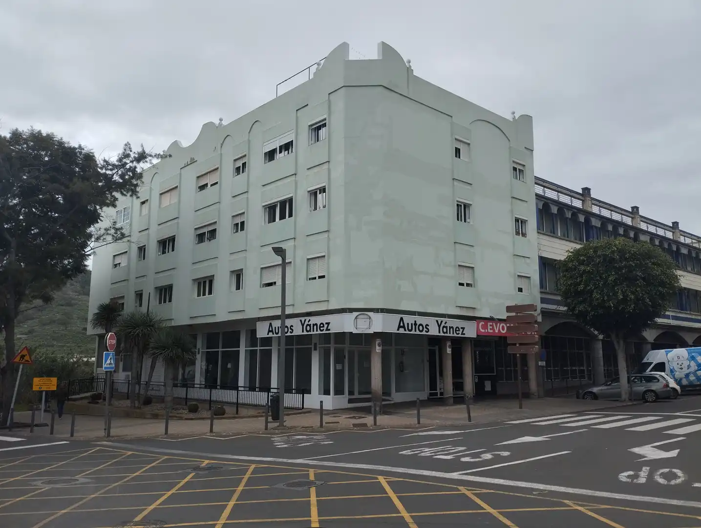 Exterior view of Commercial properties for rent in Arucas