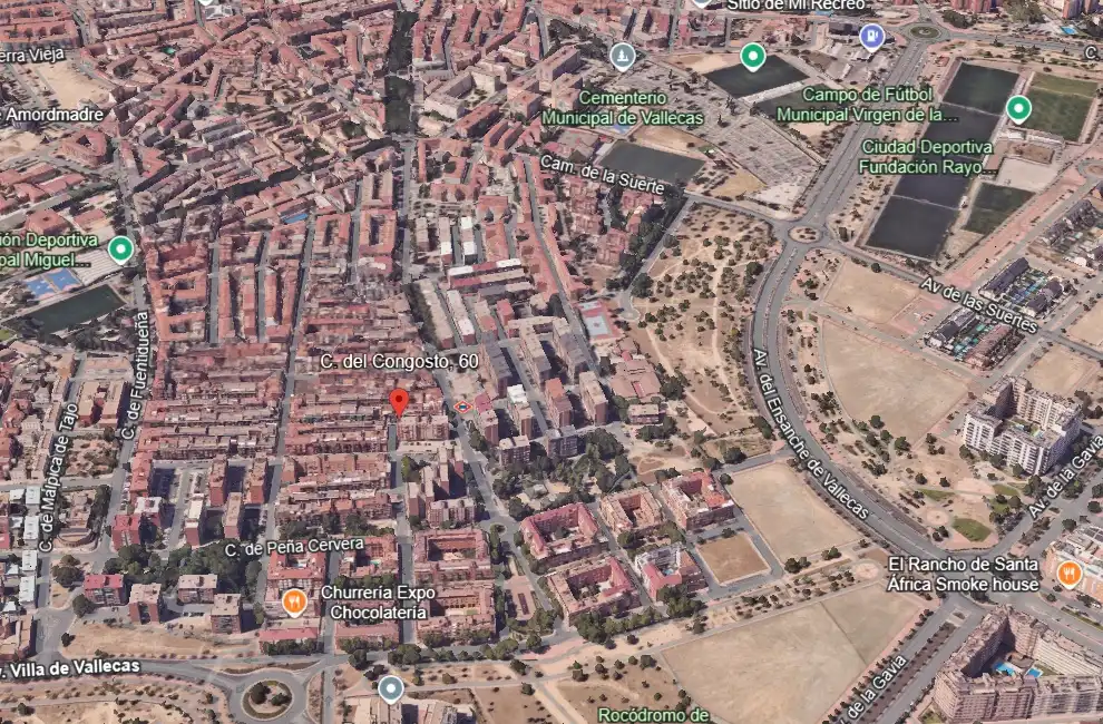 Vista exterior de Pis en venda en Madrid amb Calefacció, Traster i Moblat