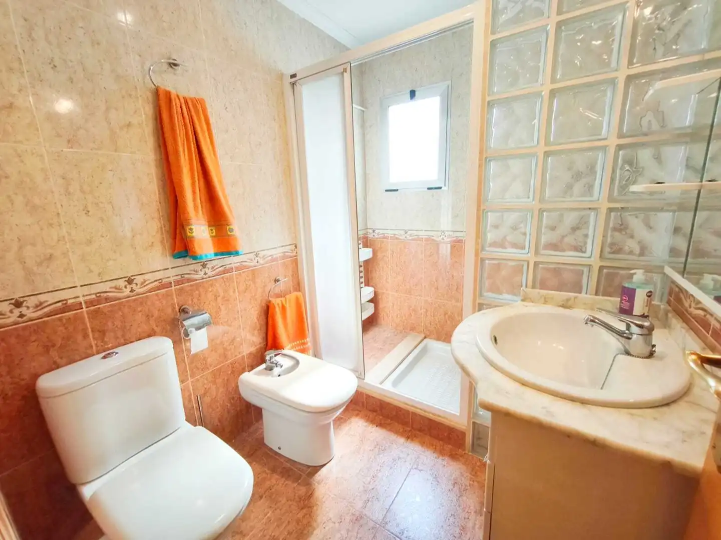 Bathroom of Houses for sale in Sueca  with Terrace and Balcony
