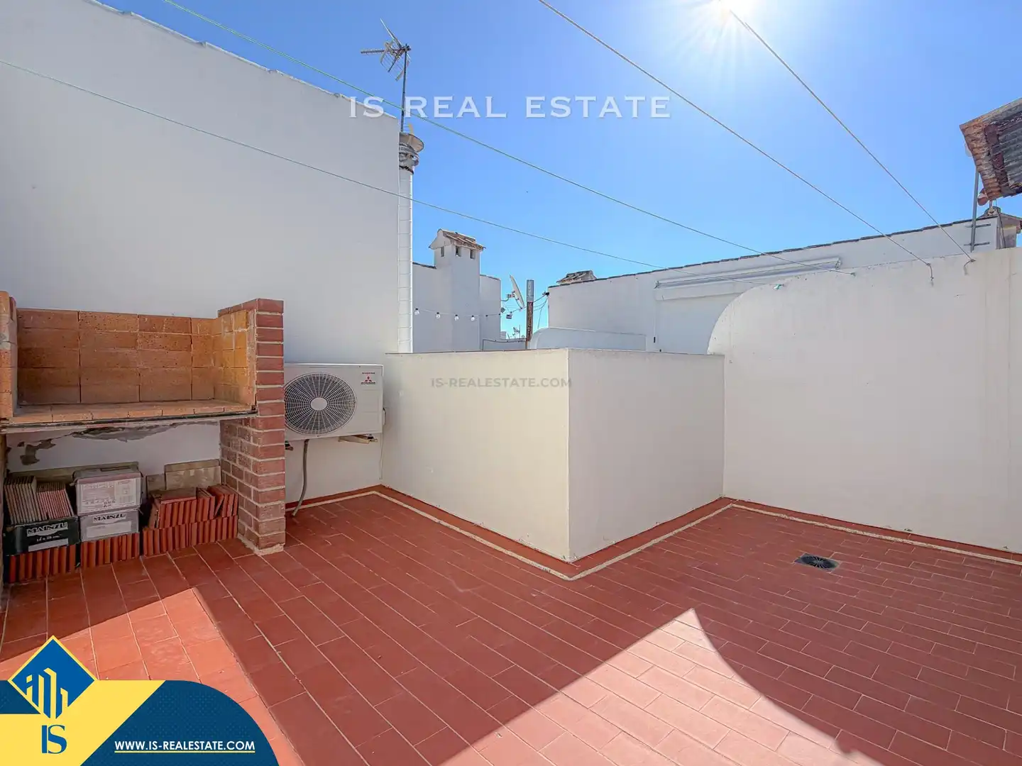 Terrasse von Maisonette zum Verkauf in Torrevieja mit Terrasse, Möbliert und Fernseher