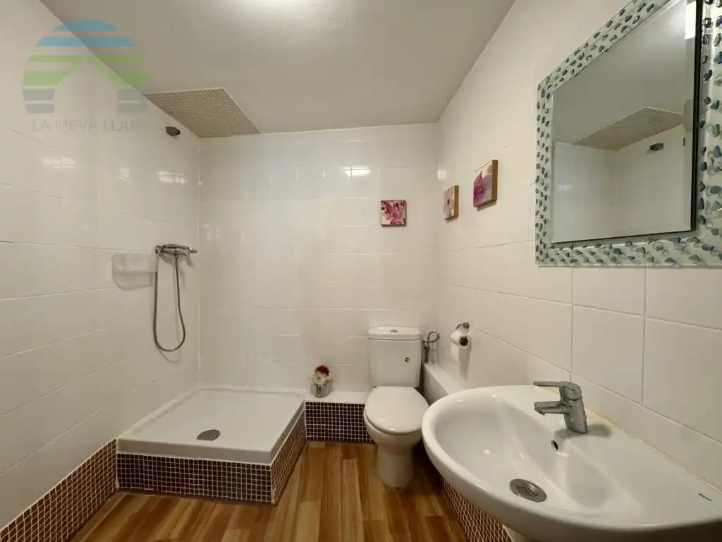 Baño de Piso en venta en Barcelona con Aire acondicionado