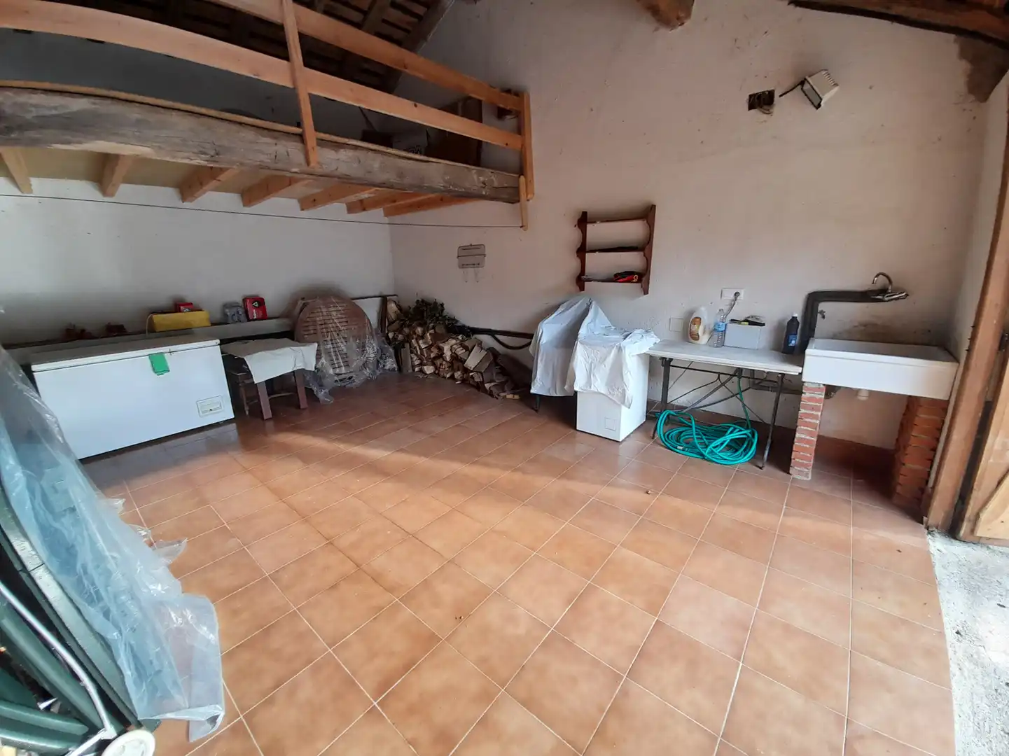 Casa adosada en venda en Caso amb Calefacció, Terrassa i Traster