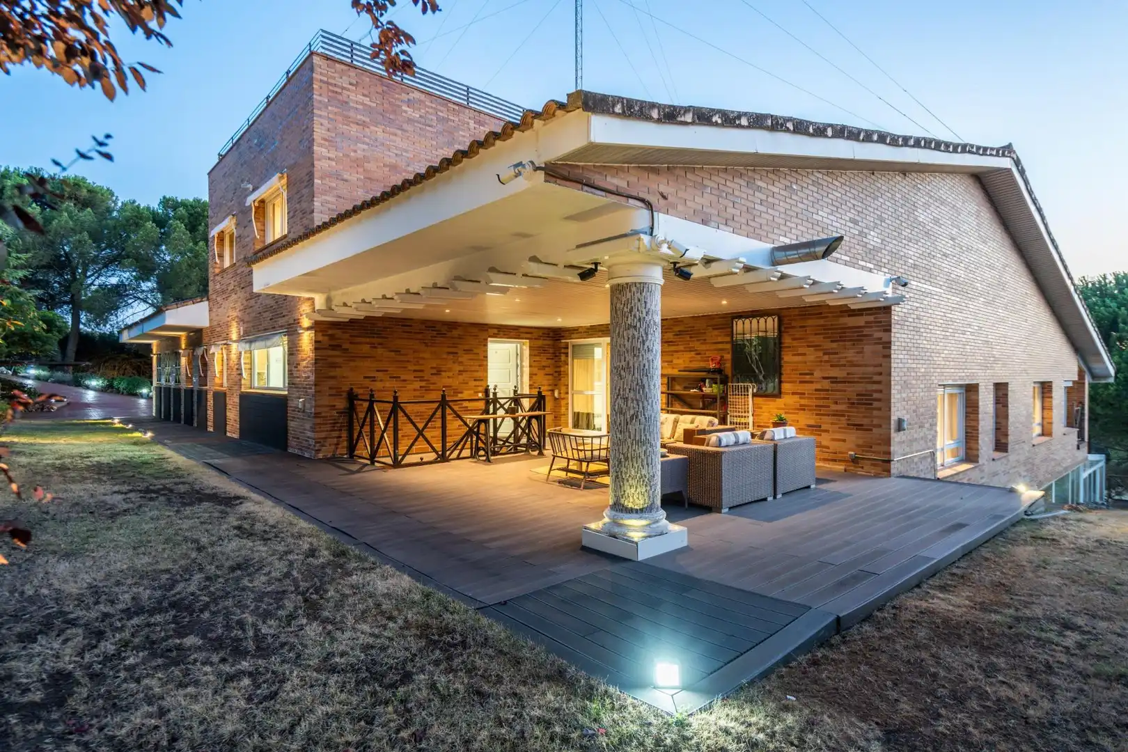 Terrassa de Casa o xalet en venda en Las Rozas de Madrid amb Aire condicionat, Calefacció i Jardí privat