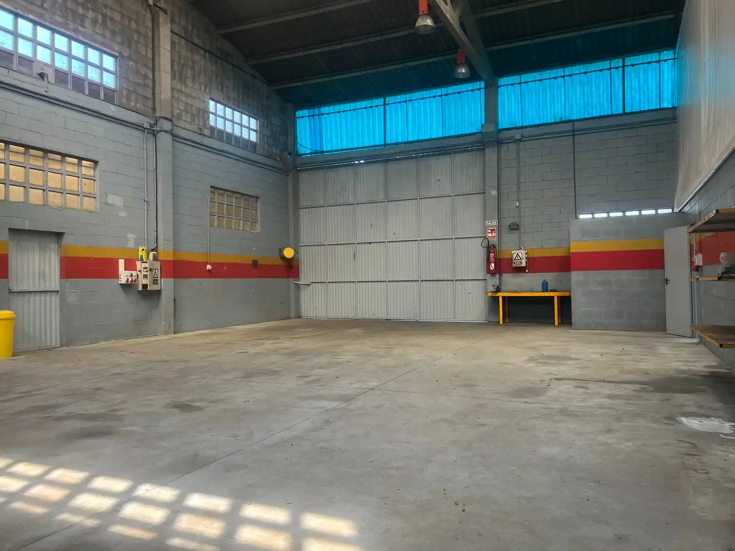 Parking of Industrial buildings for sale in Ordes  with Heating