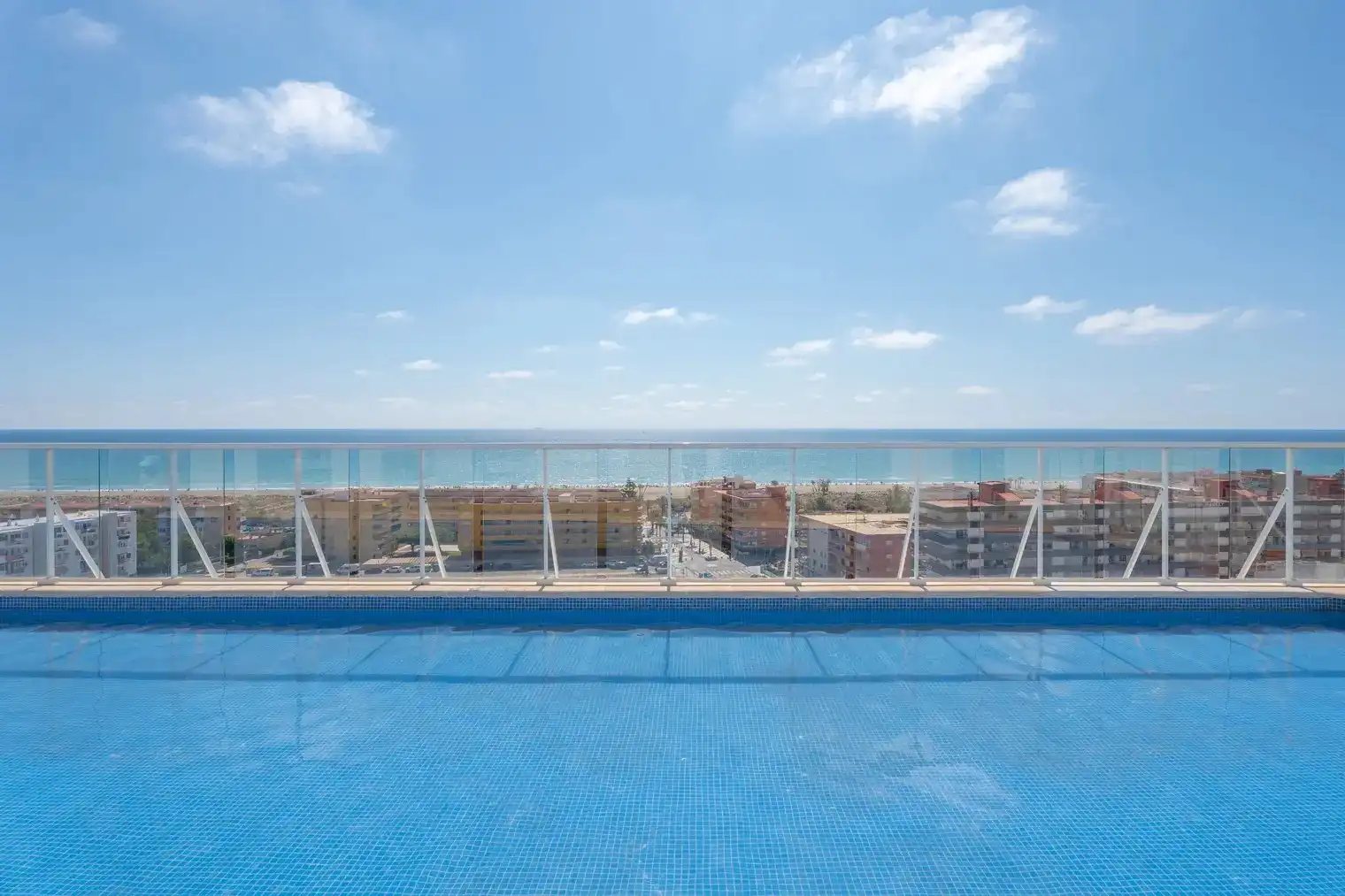 Apartament amb piscina de lloguer a Carrer Gran Khan, imagen 11