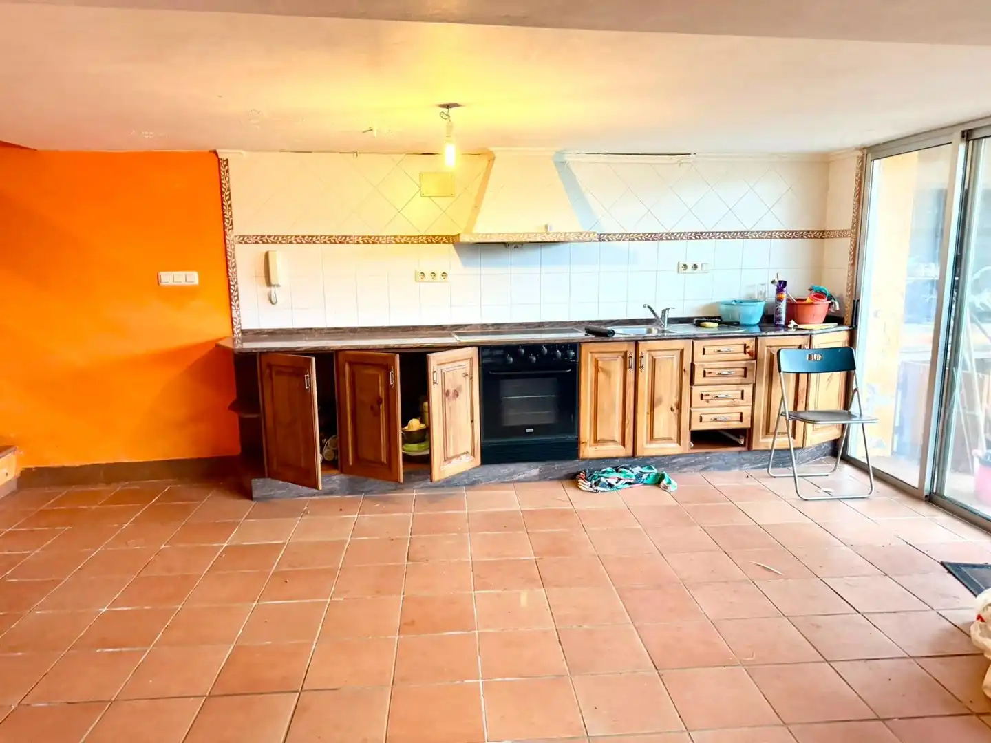 Cocina de Edificio en venta en A Laracha  