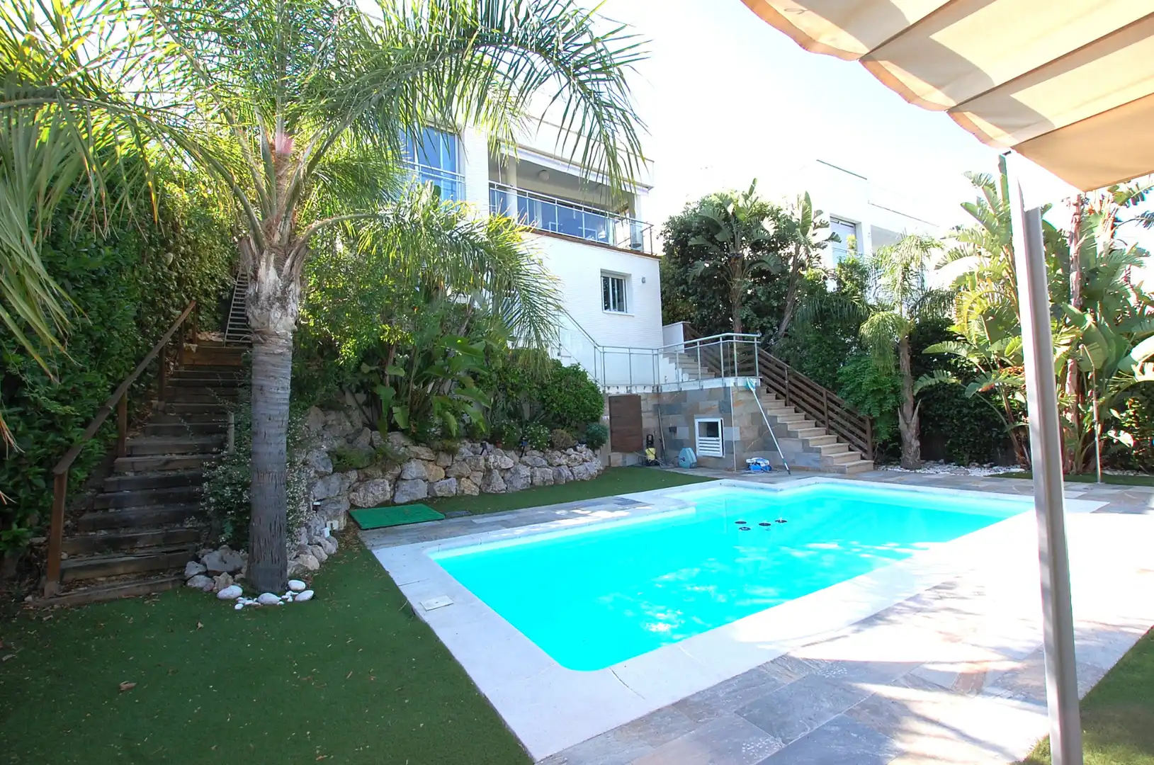 Casa con piscina in vendita a Llevantina - Montgavina - Quintmar
