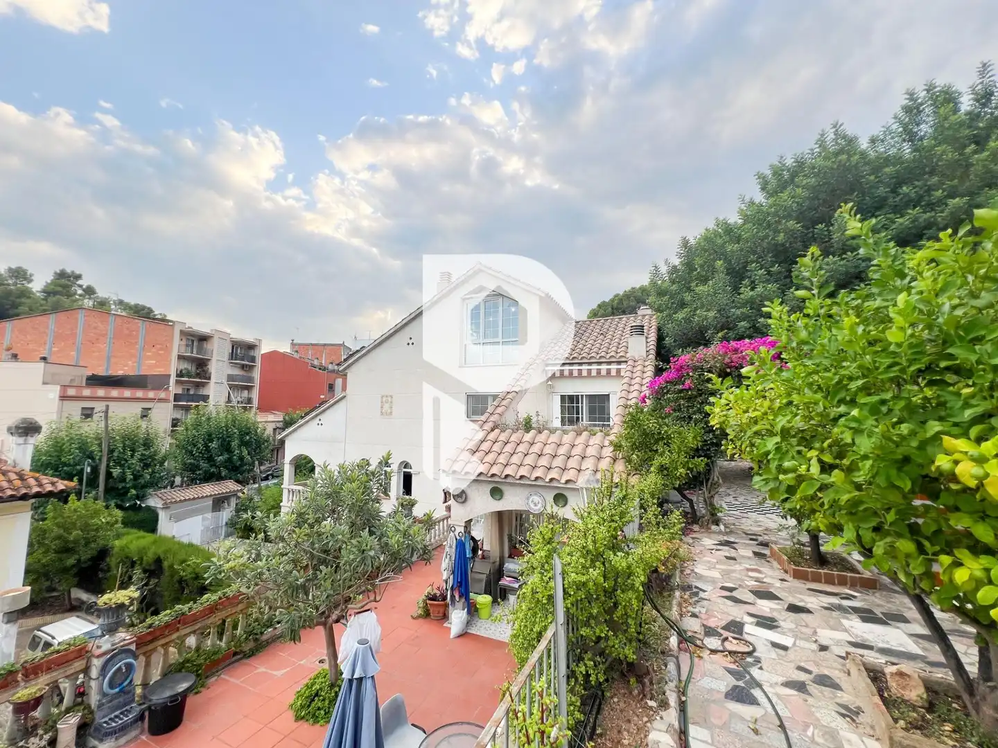 Vista exterior de Casa o chalet en venta en Vallirana con Calefacción, Jardín privado y Terraza