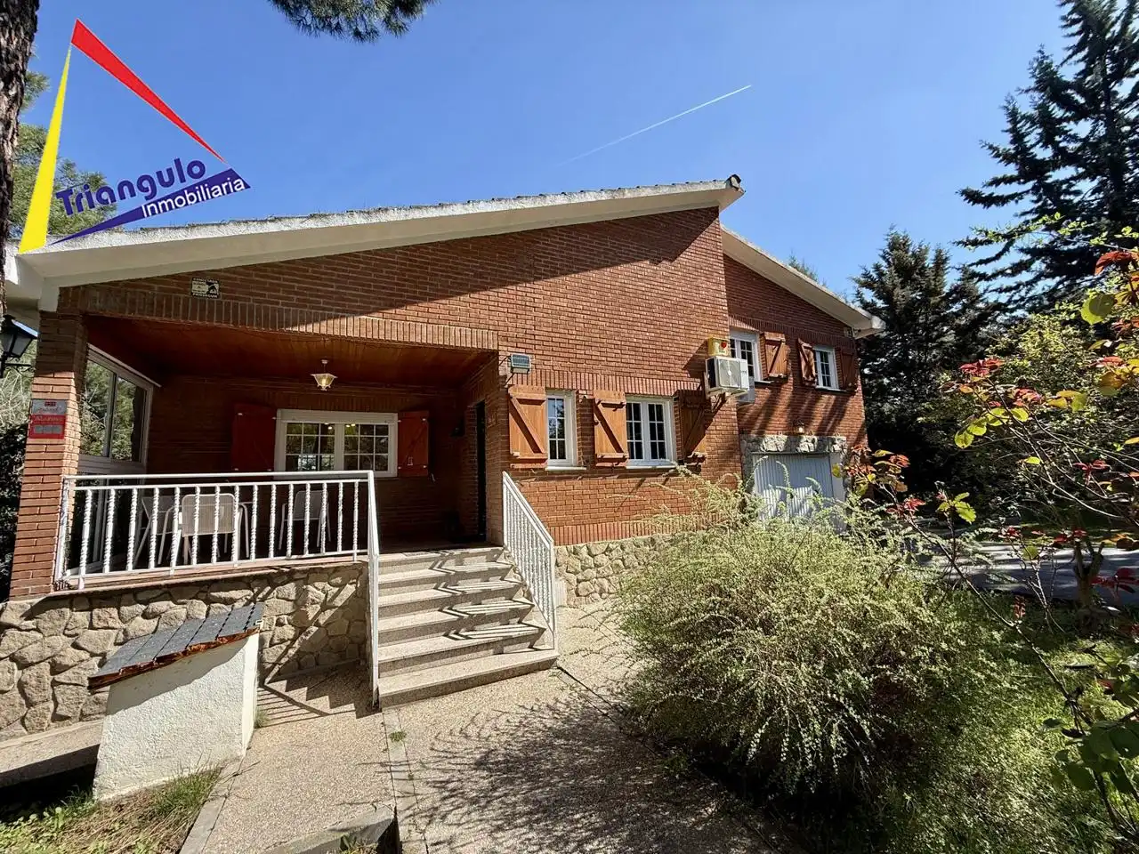 Vista exterior de Casa o chalet en venta en Marugán con Aire acondicionado, Calefacción y Jardín privado