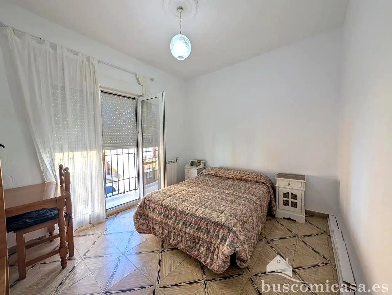 Habitación de Casa o chalet en venta en Linares con Calefacción, Terraza y Trastero