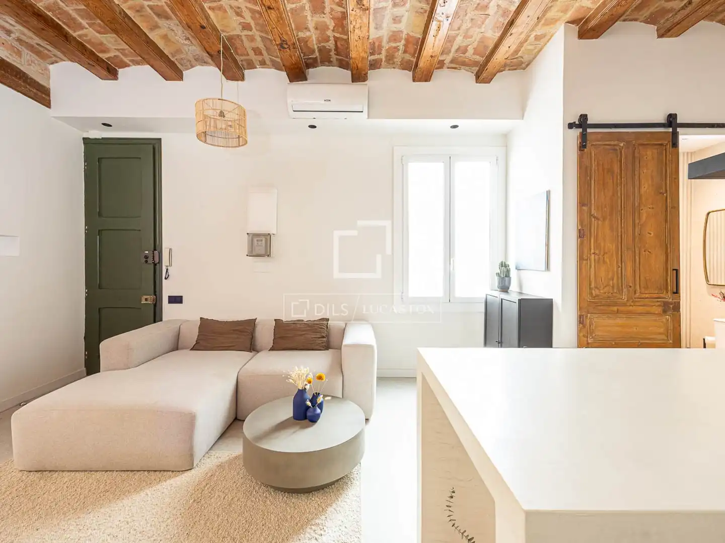 Flat with terrace for sale in Ciutat Vella, imagen 4
