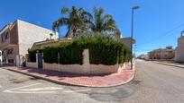 Exterior view of House or chalet for sale in Cox  with Air Conditioner, Private garden and Parquet flooring