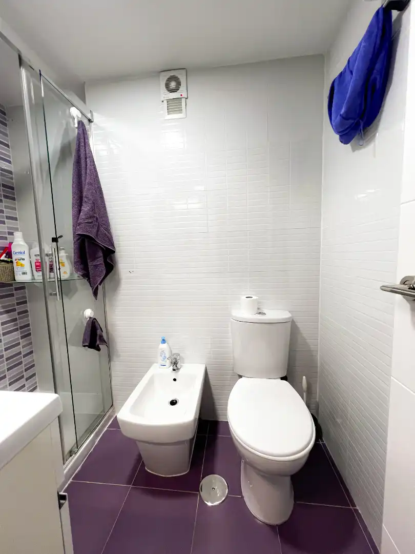 Bathroom of Flat for sale in Sevilla