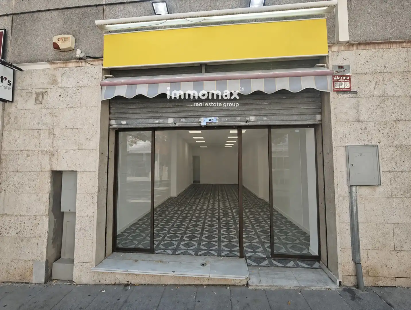 Local de alquiler en Castelldefels