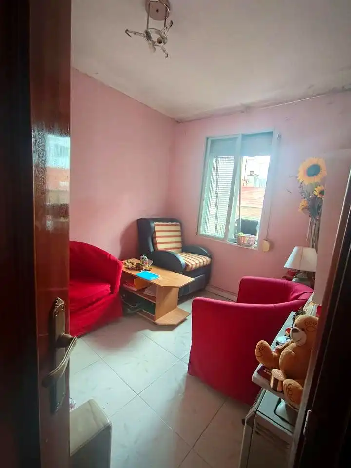 Living room of Flat for sale in Madrid  with Air Conditioner, Heating and Furnished