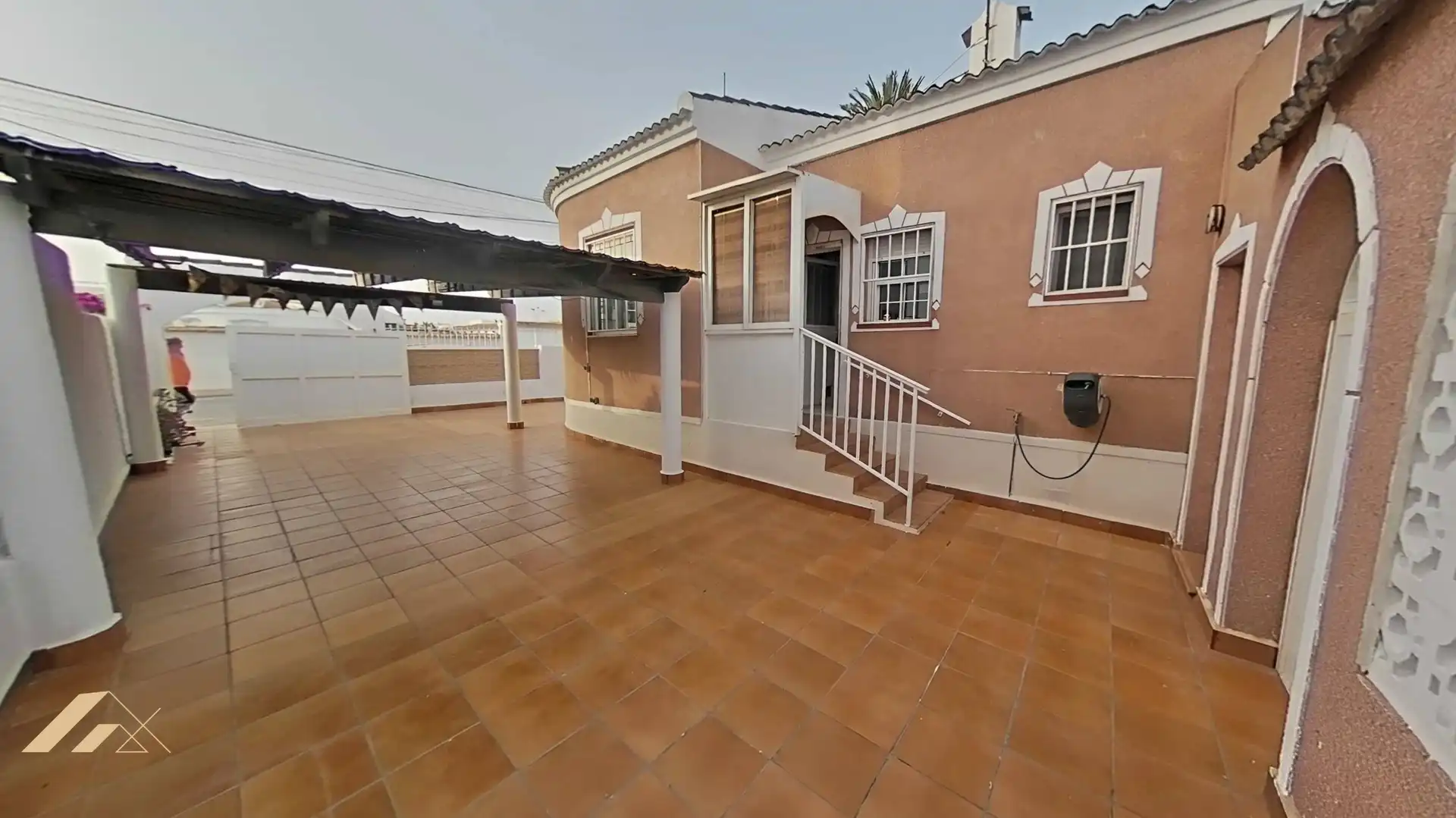Vista exterior de Casa o chalet en venta en Torrevieja con Aire acondicionado, Terraza y Trastero