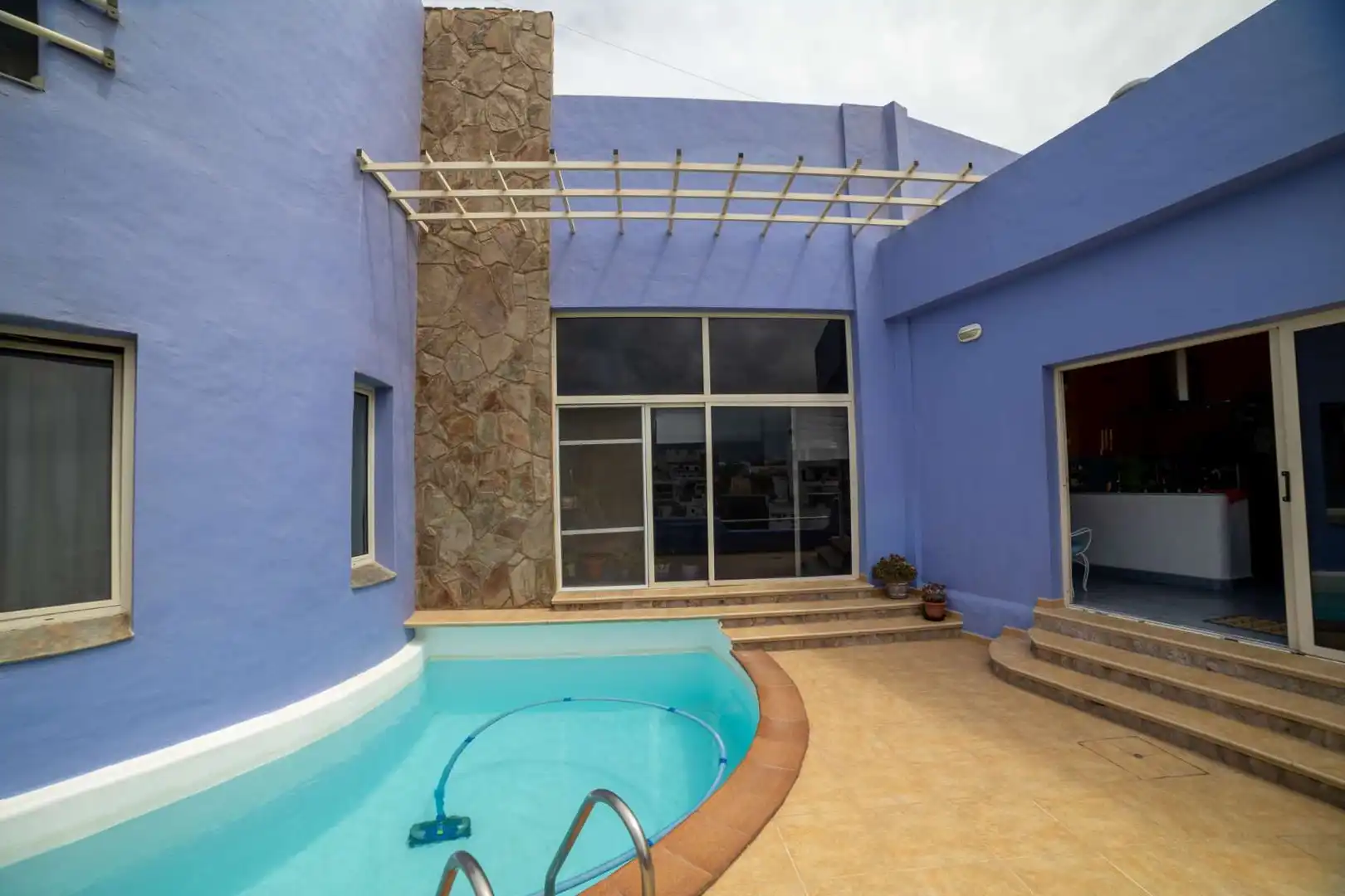 Swimming pool of Detached homes for sale in Gáldar  with Terrace, Swimming Pool and Furnished