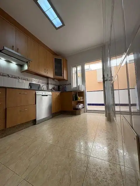 Cocina de Dúplex en venta en San Pedro del Pinatar con Aire acondicionado, Calefacción y Terraza