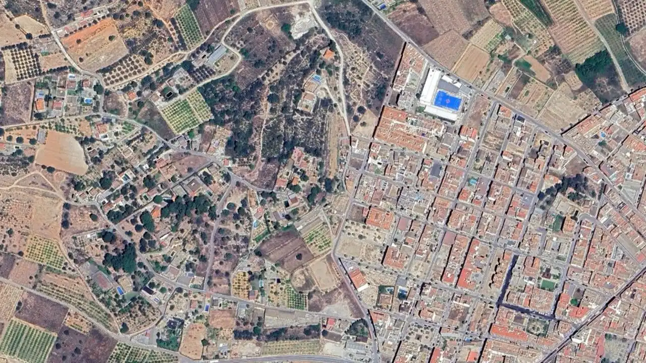 Wohnbaugrundstück zum Verkauf in Calle Stmo Cristo De La Salud, imagen 4