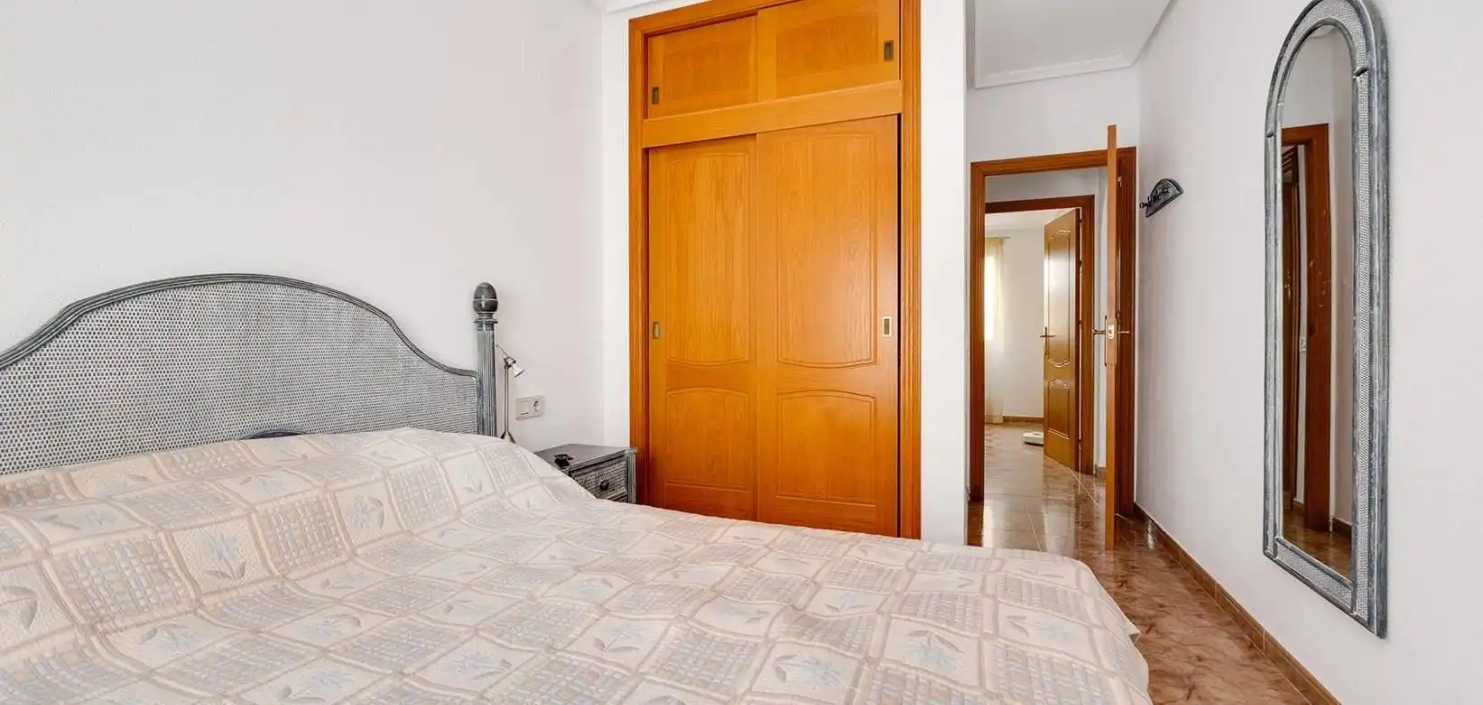 Dormitori de Apartament en venda en Torrevieja amb Aire condicionat, Calefacció i Terrassa