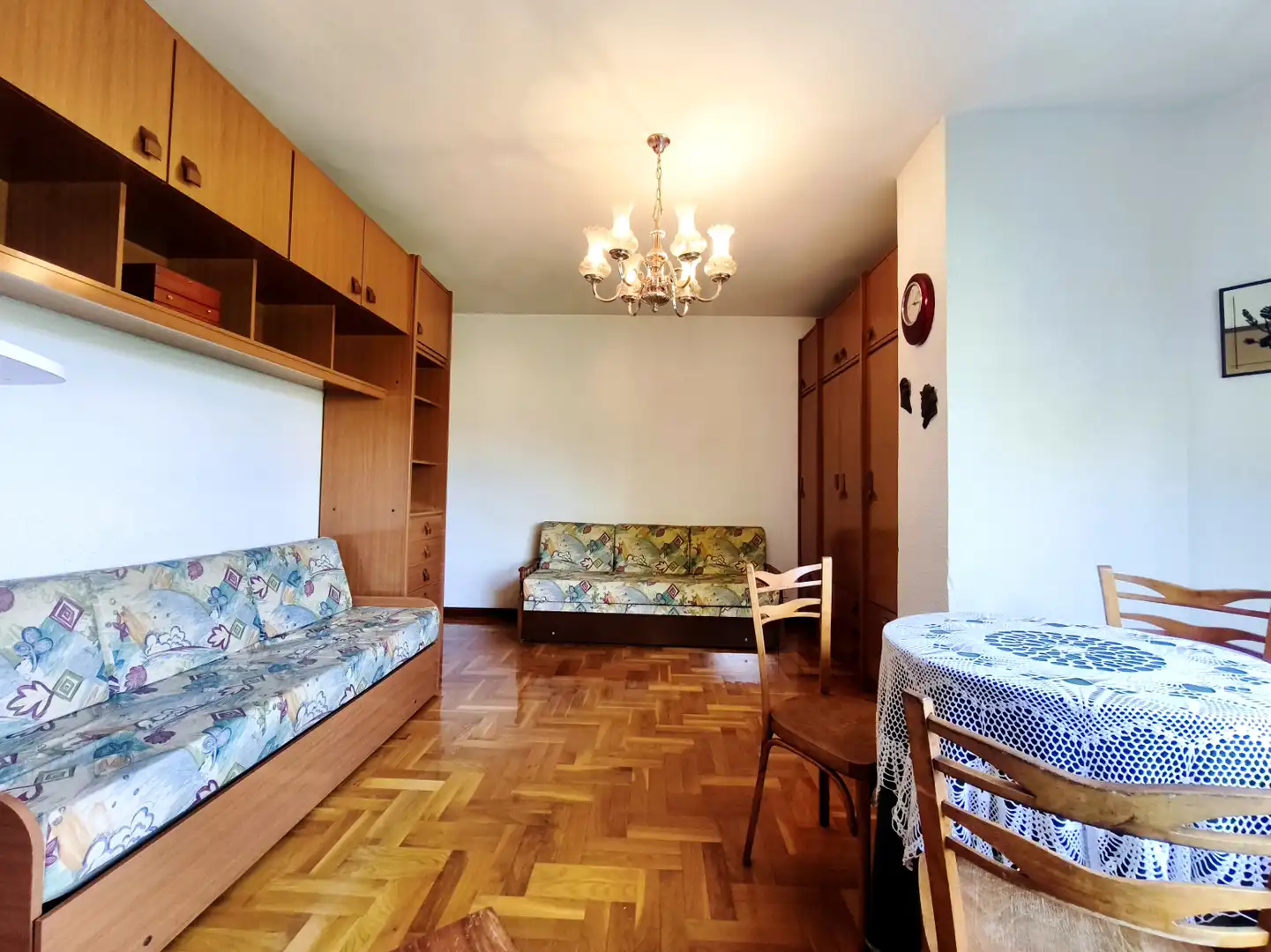 Living room of Flat for sale in  Logroño  with Heating, Parquet flooring and Terrace