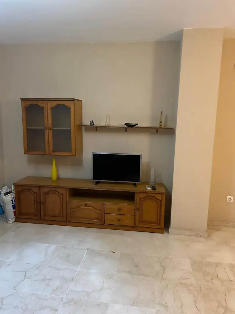 Wohnzimmer von Wohnung zur Miete in Dos Hermanas mit Klimaanlage und Möbliert