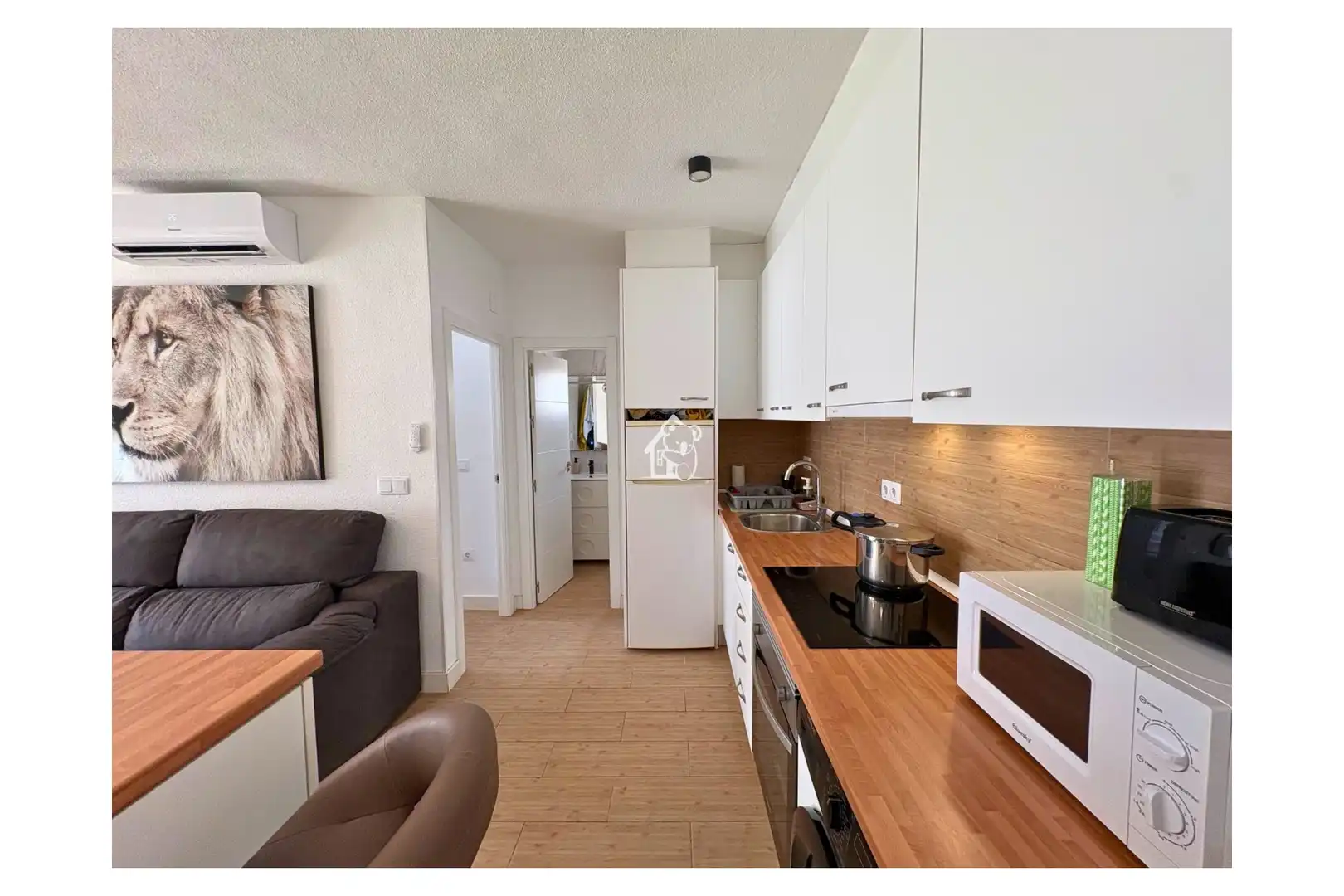 Cocina de Planta baja en venta en Torrevieja con Aire acondicionado, Jardín privado y Terraza