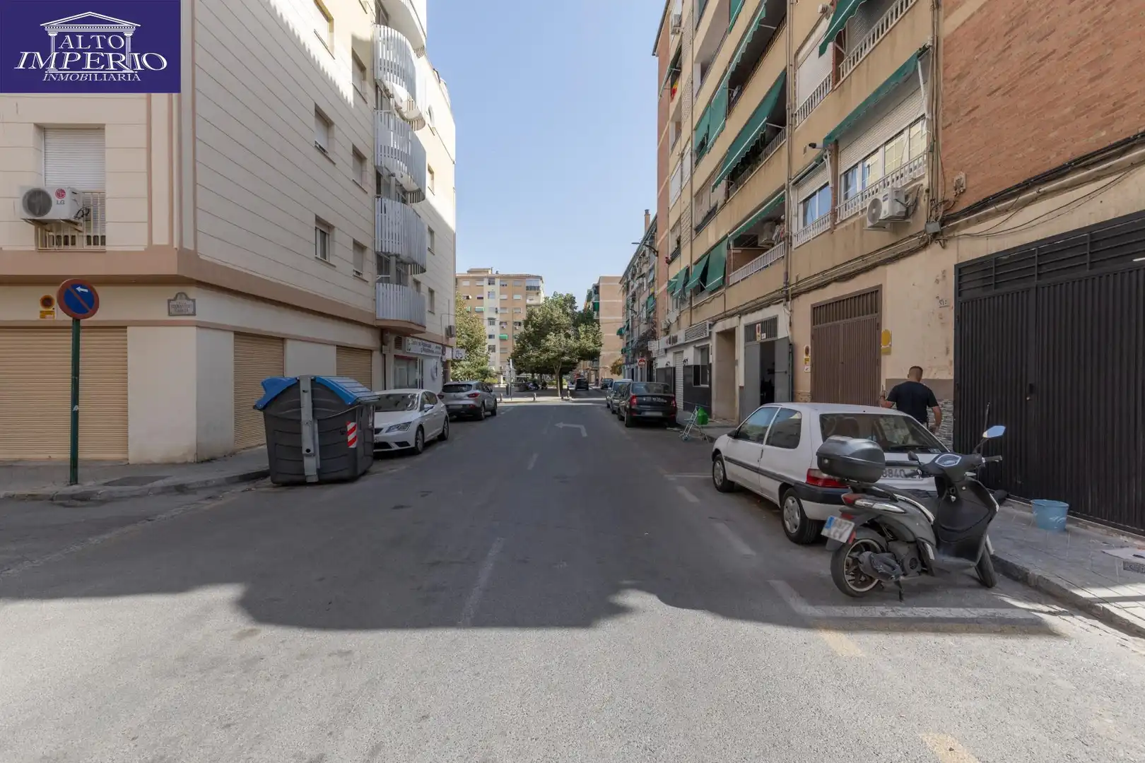 Vista exterior de Piso en venta en Granada