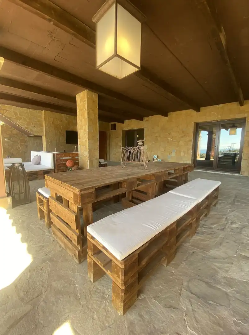 Terrassa de Casa o xalet de lloguer en Marbella amb Aire condicionat, Jardí privat i Terrassa