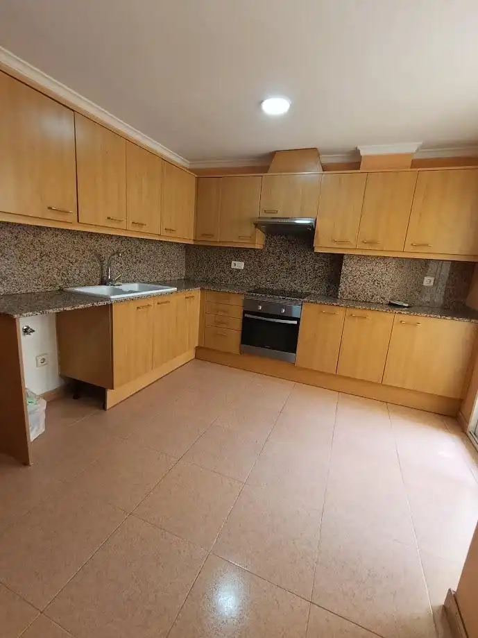 Kitchen of Flat for rent in Mislata  with Balcony
