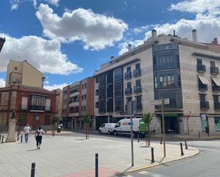 Vista exterior de Local en venda en Ciudad Real Capital amb Aire condicionat i Calefacció