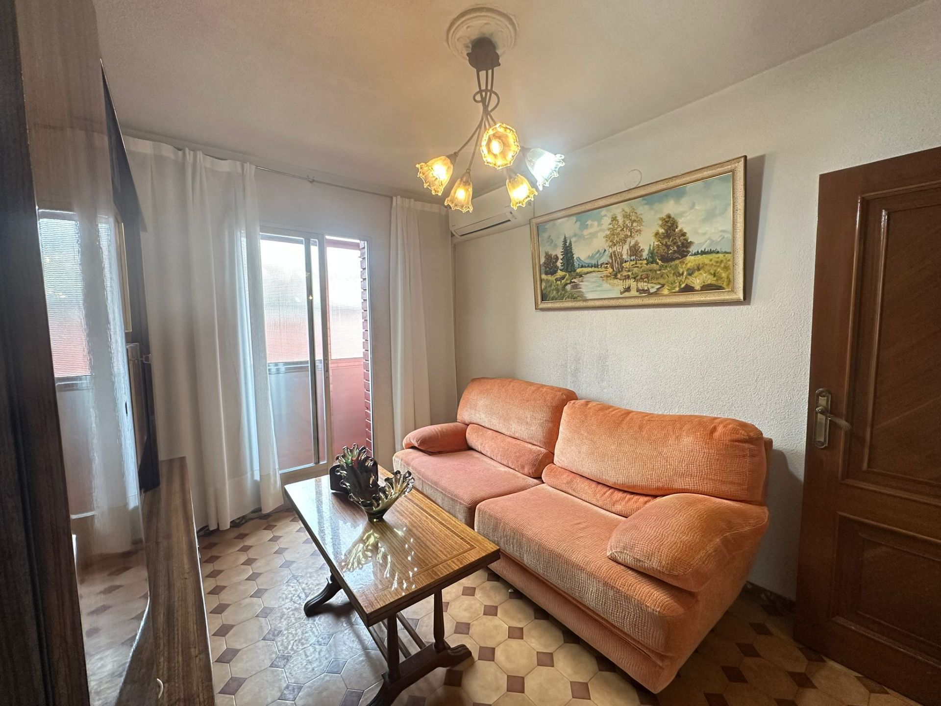 Sala de estar de Piso en venta en  Madrid Capital con Aire acondicionado y Calefacción
