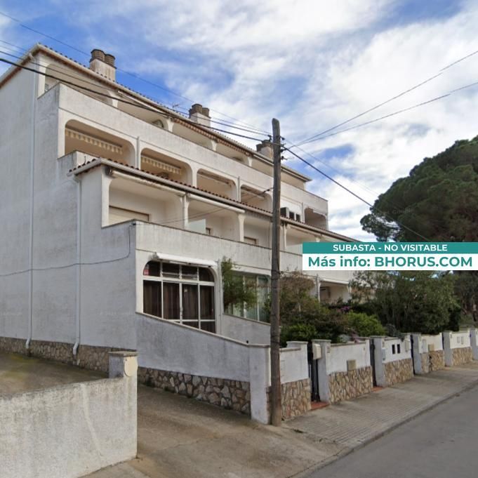 Vista exterior de Piso en venta en  Valencia Capital con Jardín privado