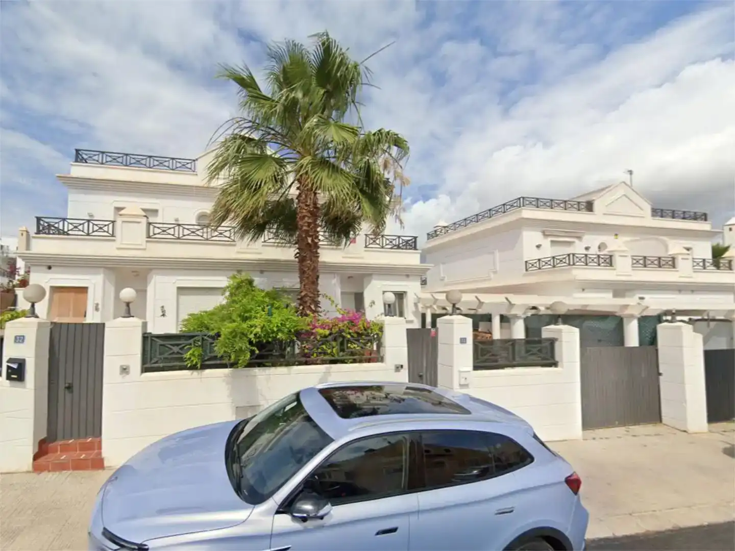 Vista exterior de Pis en venda en La Nucia amb Jardí privat, Piscina i Balcó