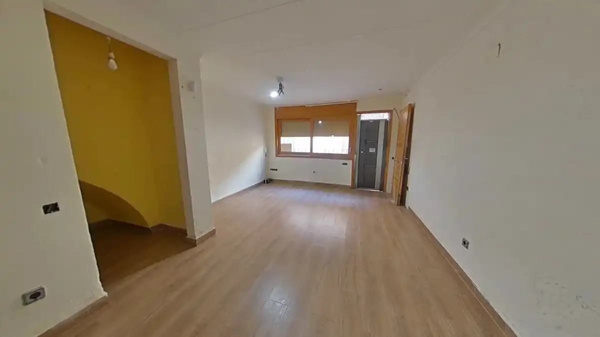 Planta baixa en venda en Canet de Mar amb Aire condicionat, Parquet i Terrassa