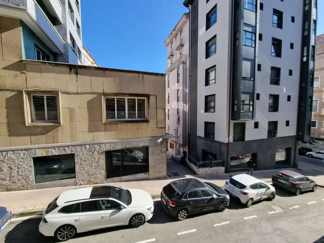 Außenansicht von Büro zum Verkauf in Eibar