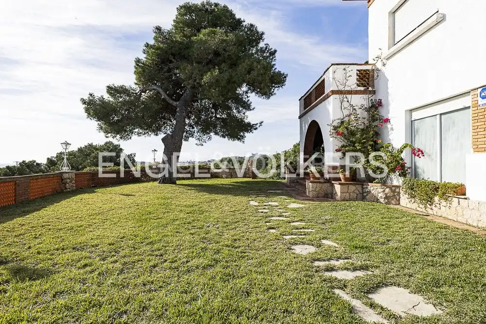 Jardín de Casa o chalet en venta en Urbanitzacions de Llevant