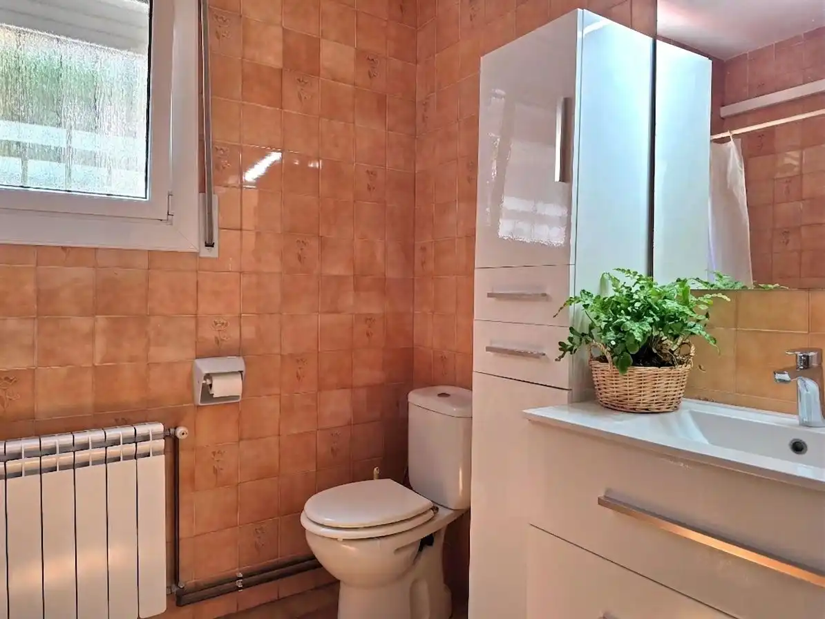 Baño de Casa o chalet en venta en Calafell con Aire acondicionado, Calefacción y Piscina