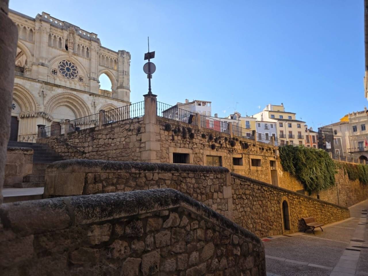 Vista exterior de Pis en venda en Cuenca Capital