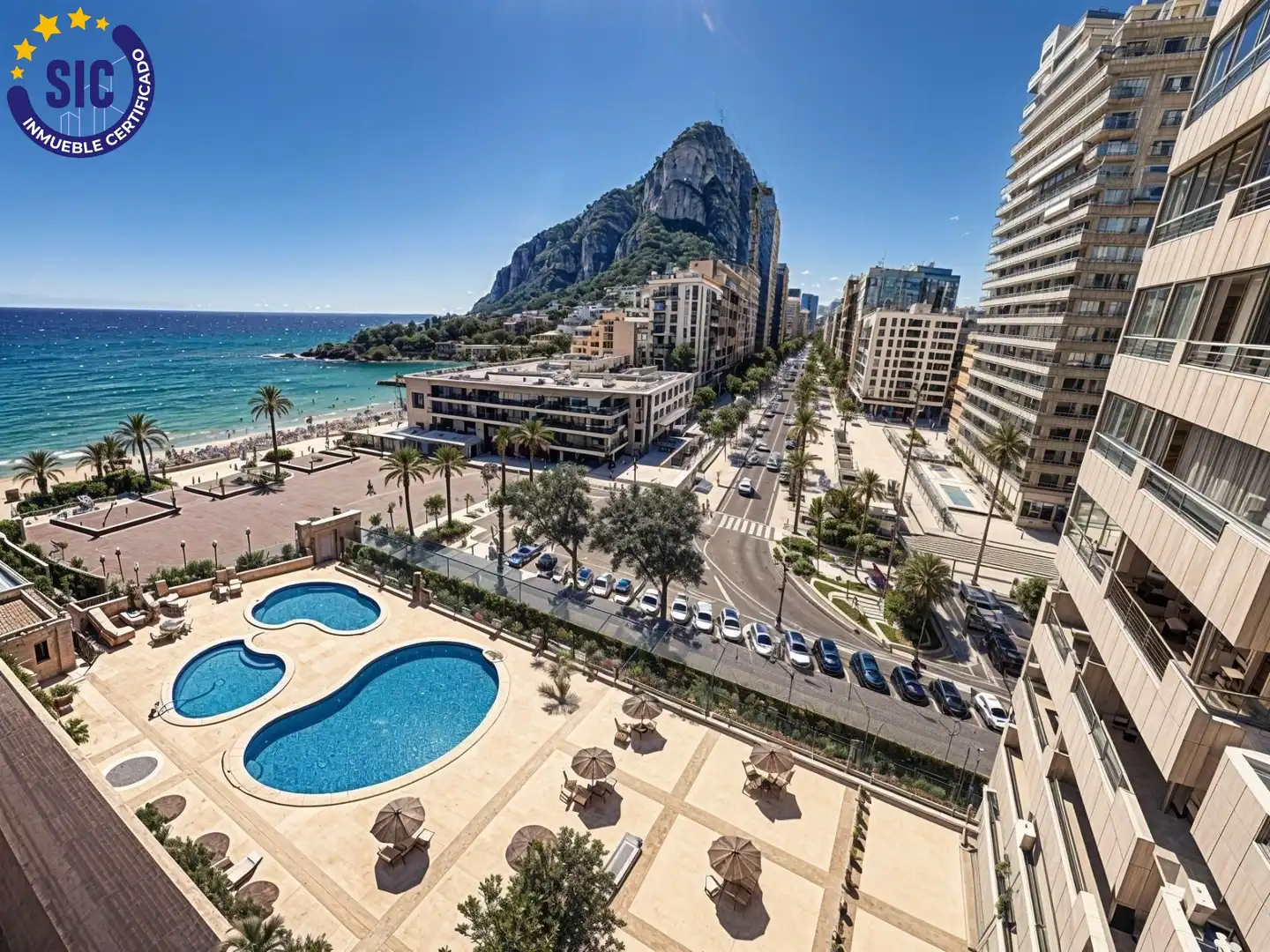 Vista exterior de Apartament en venda en Calpe / Calp amb Calefacció, Terrassa i Piscina comunitària