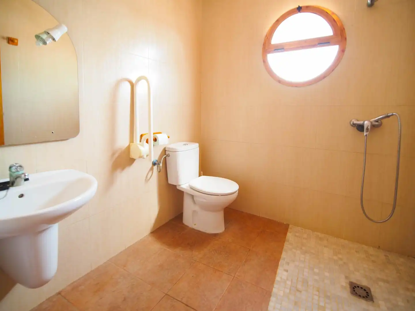 Badezimmer von Gebäude zum Verkauf in Pizarra