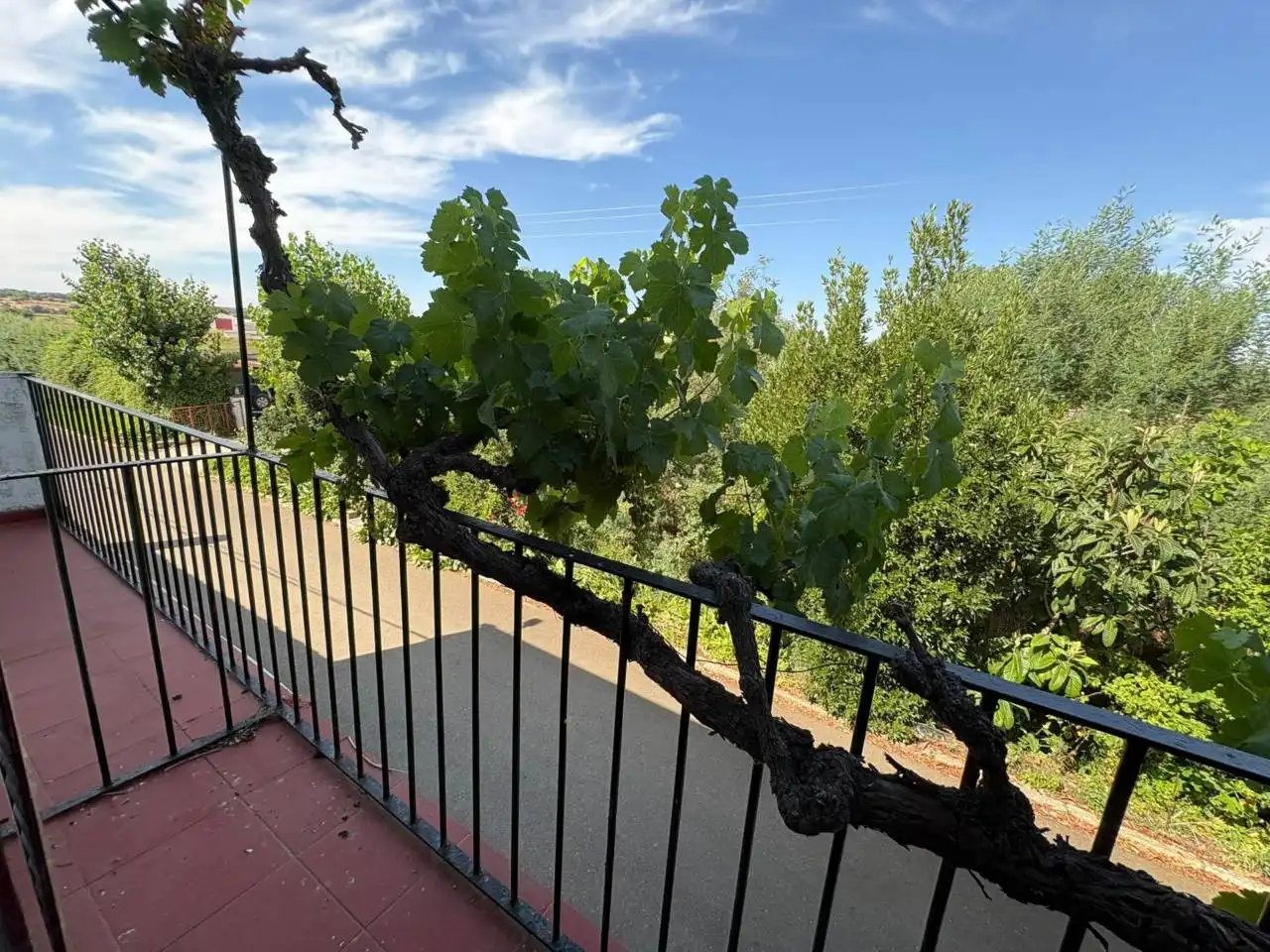 Terrassa de Casa o xalet en venda en Ciudad Rodrigo amb Calefacció, Jardí privat i Terrassa