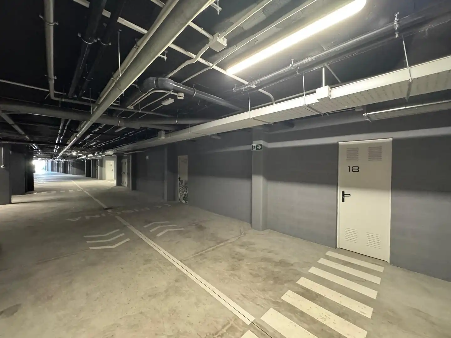 Parkplatz von Erdgeschoss zum Verkauf in Rincón de la Victoria mit Klimaanlage, Heizung und Terrasse