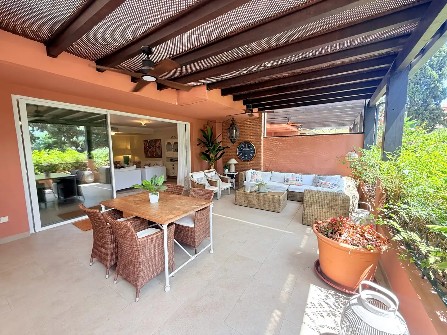 Terrassa de Casa adosada de lloguer en Marbella amb Terrassa, Piscina i Piscina comunitària