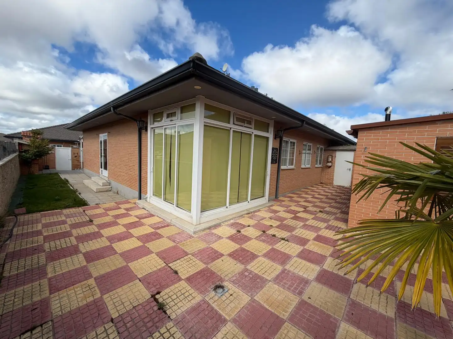 Exterior view of Detached homes for sale in Ávila Capital  with Heating, Private garden and Terrace