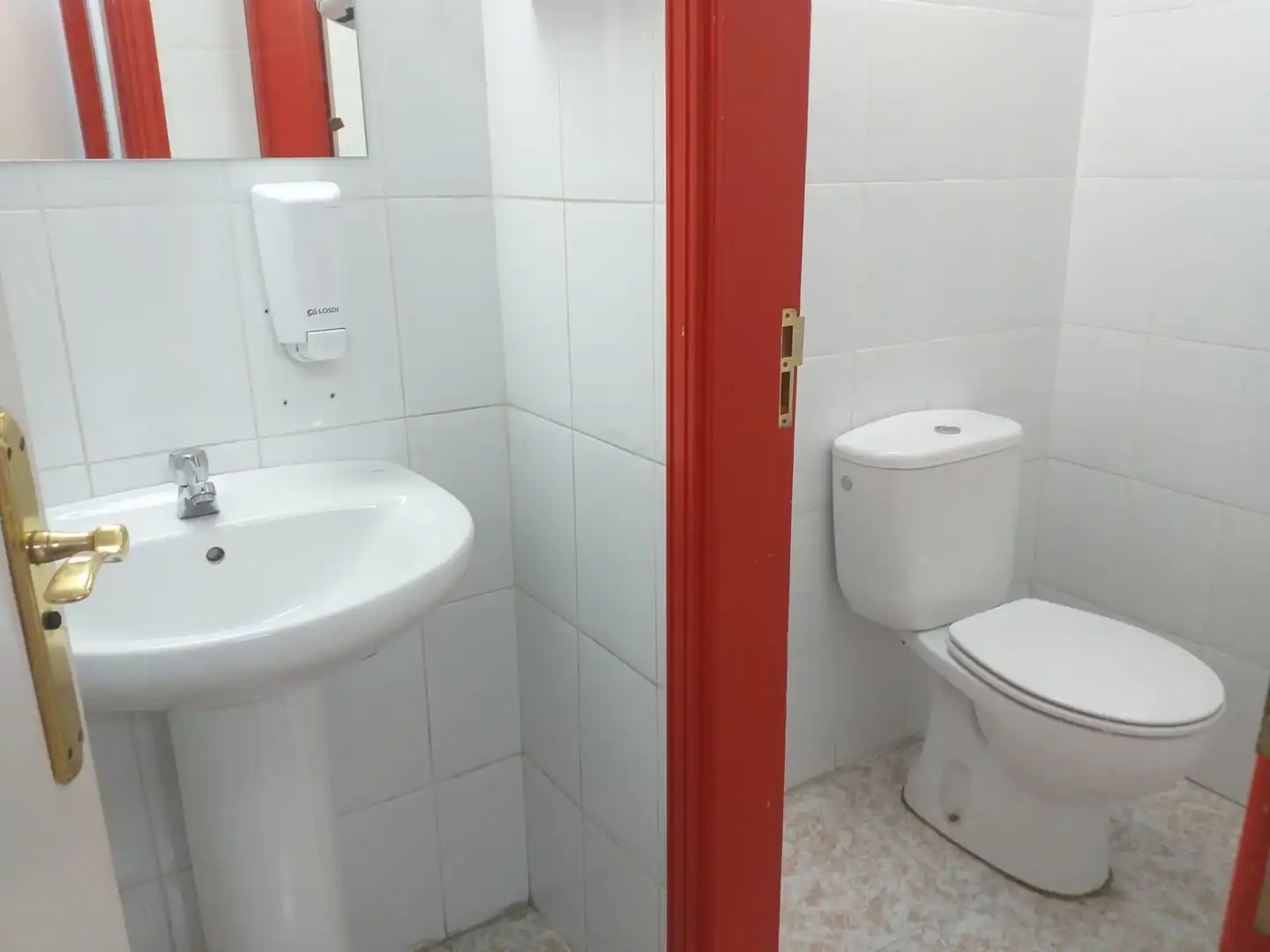 Commercial properties for rent in Buenos Aires - Chamberí - Las Moraditas