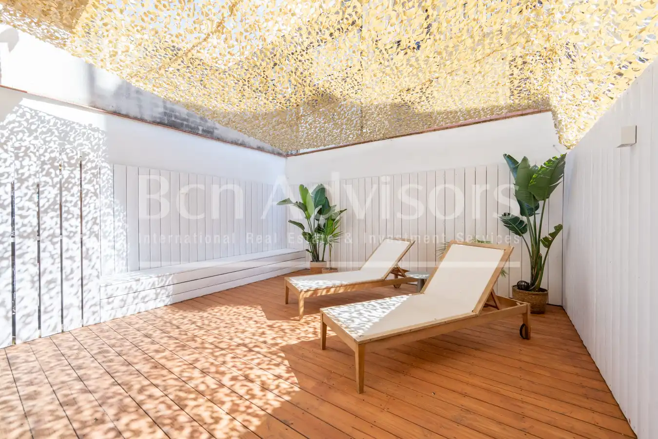 Appartamento con terrazza in vendita a Carrer de Casanova, imagen 4