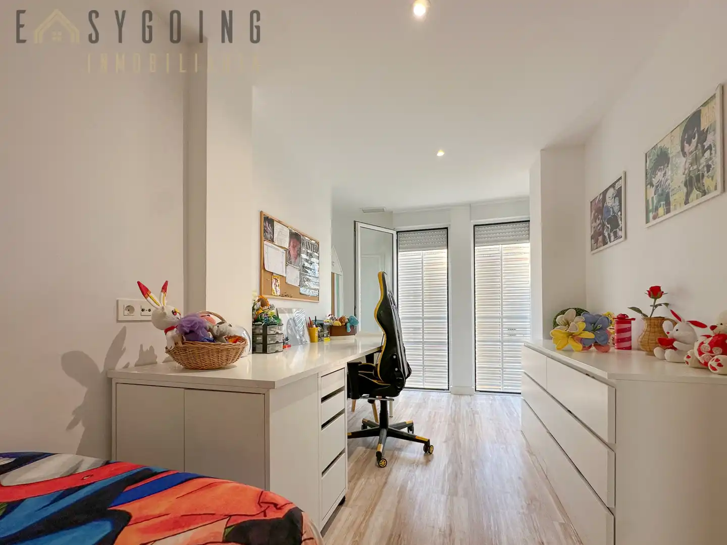 Habitación de Ático en venta en Elche / Elx con Aire acondicionado, Terraza y Amueblado